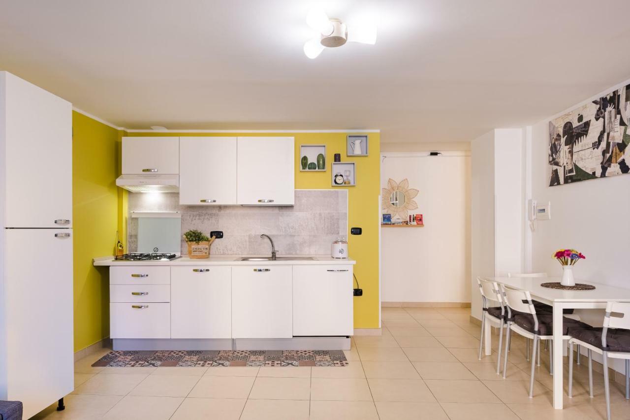 Appartamento Modern House Napoli Esterno foto