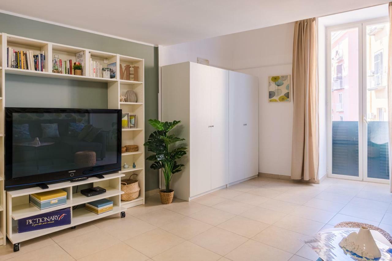 Appartamento Modern House Napoli Esterno foto